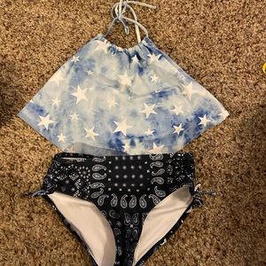 Old Navy size large 10/12 swim suit